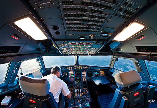 cockpit-7